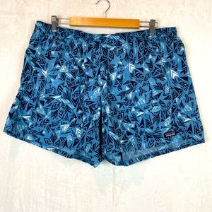 Patagonia Shorts Outdoor Baggies Womens Blue Black Aztec Geometric Nylon XL